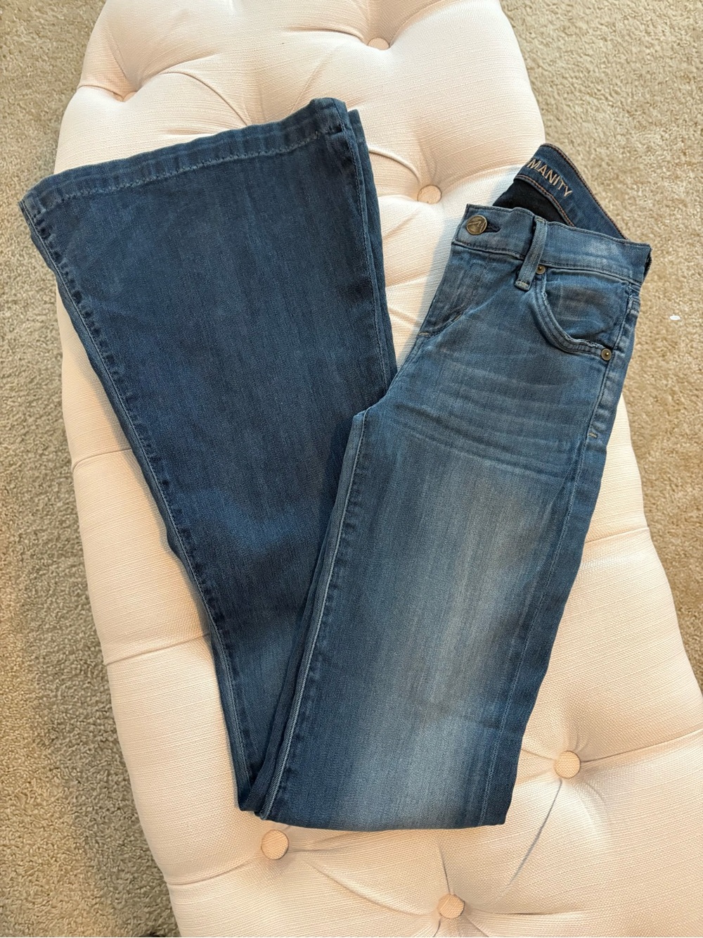 CITIZENS of HUMANITY flare jeans